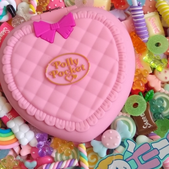 hot topic polly pocket makeup